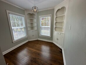 514 E Charnwood St in Tyler, TX - Building Photo - Building Photo