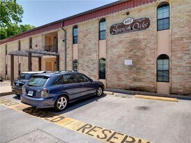 407 E 45th St in Austin, TX - Building Photo