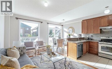 12 Martree Crescent in Brampton, ON - Building Photo - Building Photo