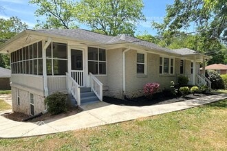 2877 McAfee Rd in Decatur, GA - Building Photo - Building Photo