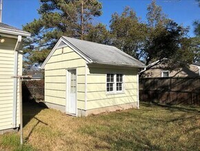 4521 Clyde St in Virginia Beach, VA - Building Photo - Building Photo