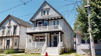 52 Locust in Buffalo, NY - Building Photo - Building Photo