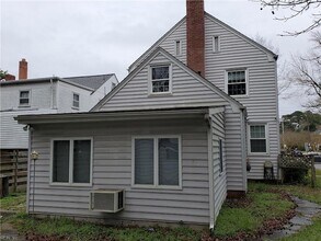 1600 Cedar Ln in Norfolk, VA - Foto de edificio - Building Photo