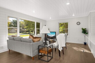 15240 Kangaroo St NW in Ramsey, MN - Foto de edificio - Building Photo