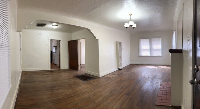 1019 Pile St in Clovis, NM - Building Photo - Building Photo