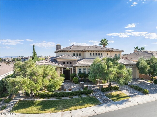 10117 Edgecliff Ln in Las Vegas, NV - Foto de edificio - Building Photo