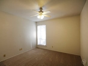 Arbor Square Apartments in College Station, TX - Building Photo - Building Photo