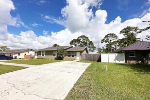 6171 Heather St in Jupiter, FL - Building Photo