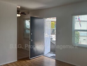 5637 Strohm Ave in Los Angeles, CA - Building Photo - Building Photo