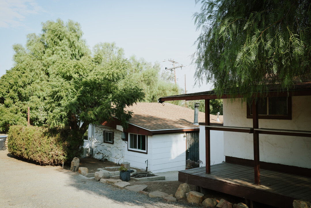 32820 Cox Rd in Menifee, CA - Foto de edificio