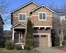 4017 SE Lone Oak St in Hillsboro, OR - Building Photo