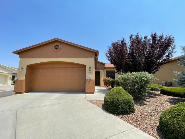 property at 6760 E Devon Ct