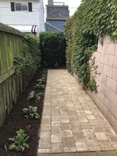 4937 Hatfield St, Unit Floor 1 in Pittsburgh, PA - Building Photo - Building Photo