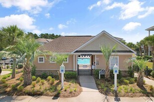 6253 Catalina Dr in North Myrtle Beach, SC - Building Photo