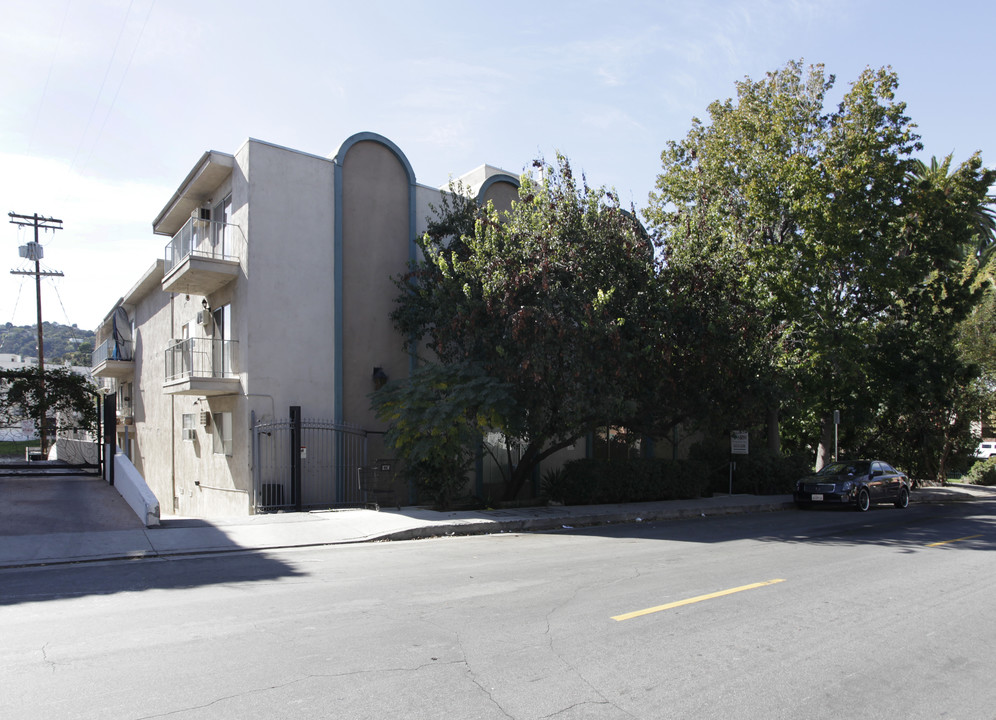 Aqua Vista Apartments in North Hollywood, CA - Foto de edificio