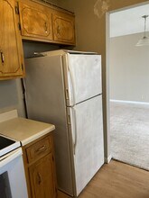 2070 Carneal Ln in Oak Grove, KY - Building Photo - Building Photo