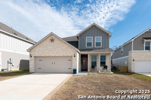 817 Black Mountain in Seguin, TX - Building Photo - Building Photo