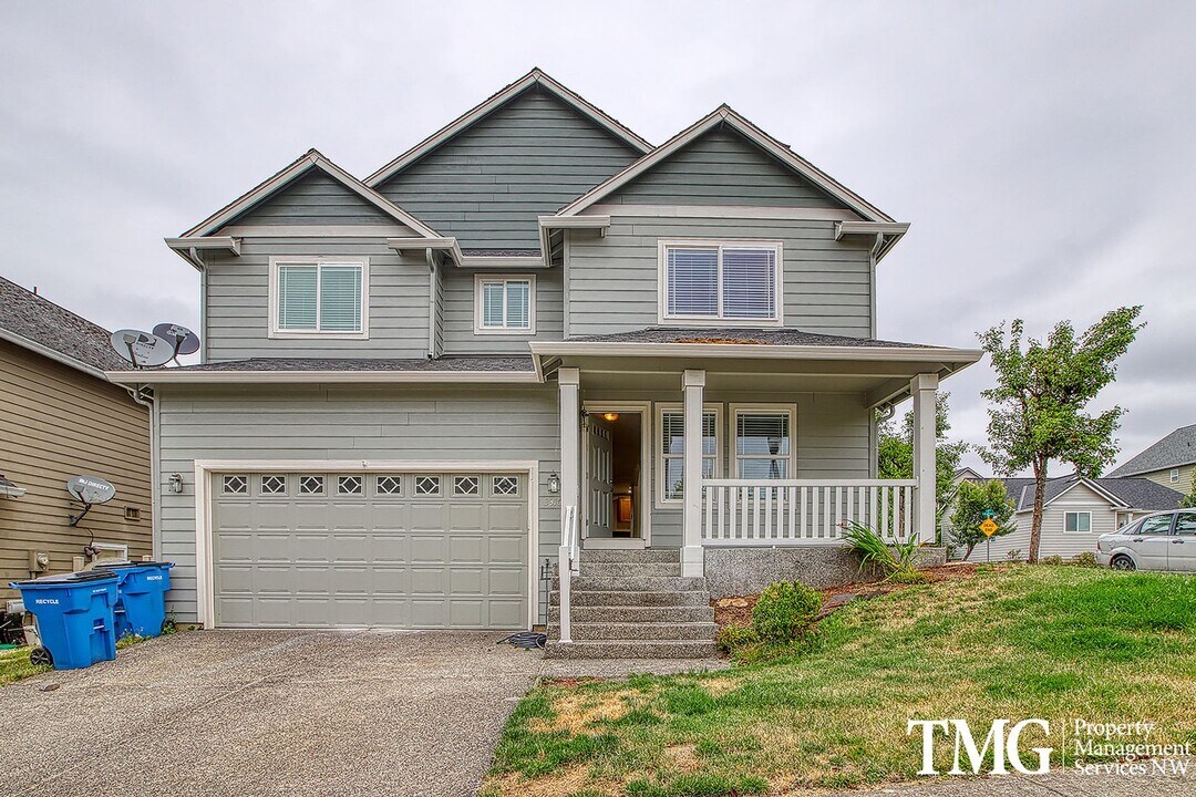 3316 S 2nd Way in Ridgefield, WA - Building Photo