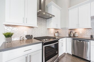 2149 Hoskins Dr in Houston, TX - Building Photo - Building Photo