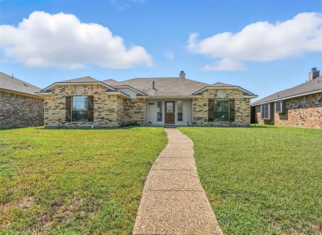 4534 Beaus Way in Garland, TX - Building Photo