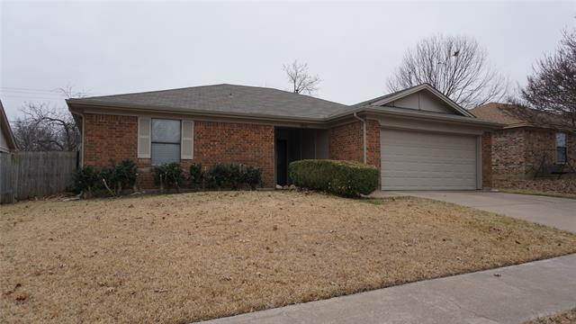 6412 Fairview Dr in Watauga, TX - Foto de edificio