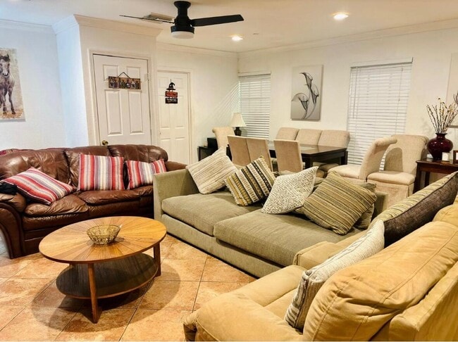 272 NE 42nd St in Pompano Beach, FL - Building Photo - Building Photo