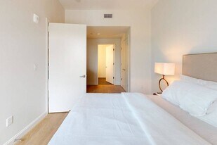 59 Brighton Ave, Unit 202Lq in Boston, MA - Building Photo