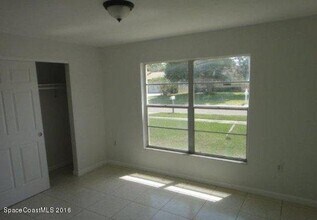 2912 Pembroke Rd in Melbourne, FL - Building Photo - Building Photo