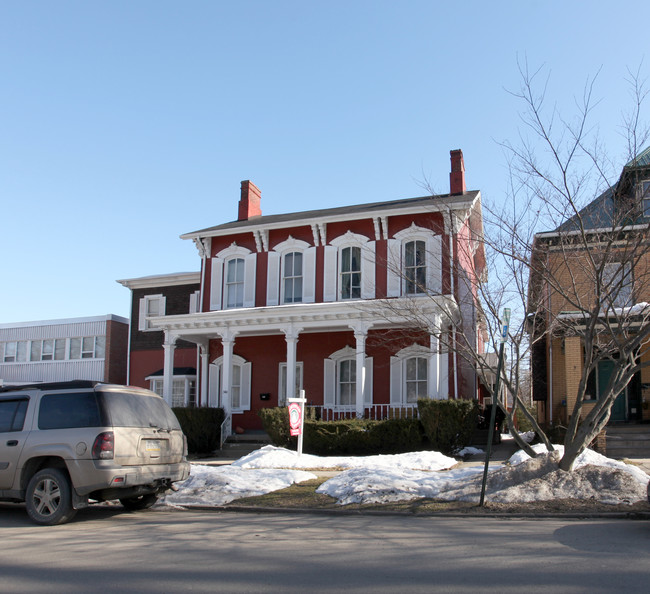 340 N Water St in Kittanning, PA - Building Photo - Building Photo