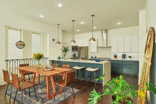 1912 Maryland St in Houston, TX - Building Photo