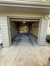 2020 N 61st St in Omaha, NE - Building Photo - Building Photo