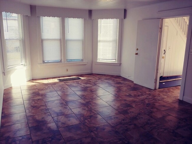 91 Crocker Blvd, Unit 1 in Mount Clemens, MI - Building Photo - Building Photo