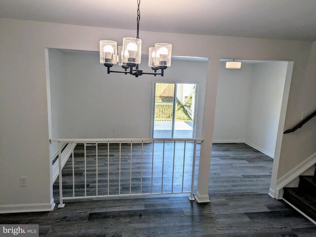 property at 2005 Wintergreen Pl