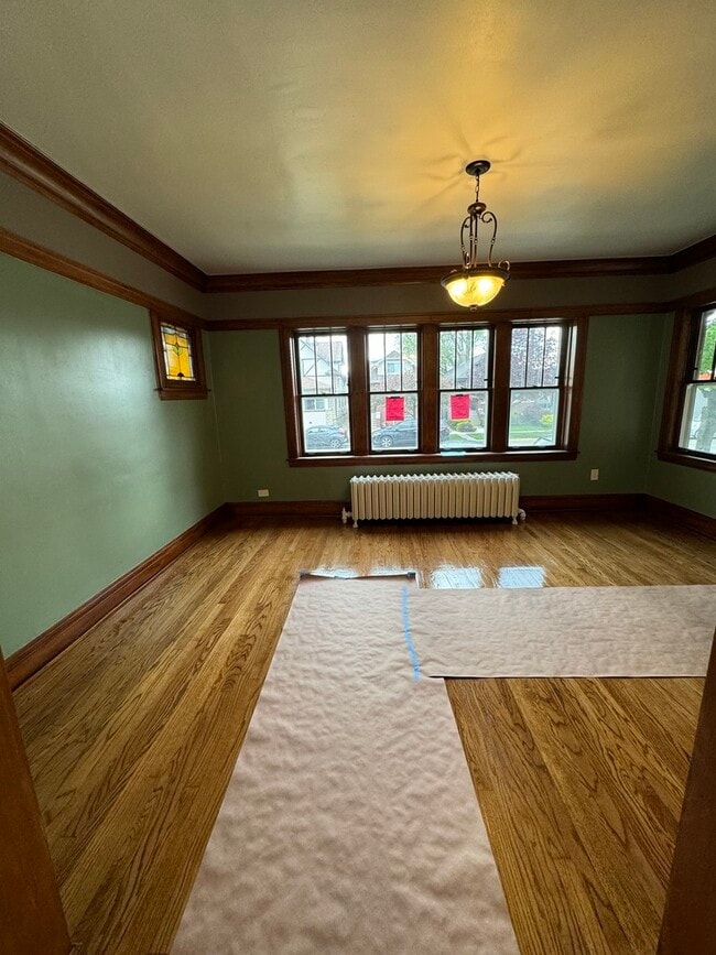 2215 East Ave in Berwyn, IL - Building Photo - Building Photo