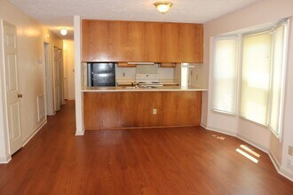 916 Glen Reilly Dr in Fayetteville, NC - Building Photo - Building Photo