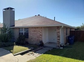 9693 Windy Rdg Rd in Frisco, TX - Building Photo