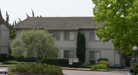 Mohr Terrace Apartments in Concord, CA - Foto de edificio - Building Photo