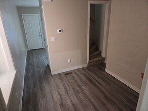 8 W 20th St in Wilmington, DE - Building Photo - Building Photo
