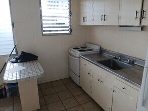 12xx Lunalilo St, Unit 1C in Honolulu, HI - Building Photo - Building Photo