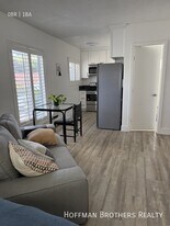 30 Horizon Ave, Unit 5 in Los Angeles, CA - Building Photo