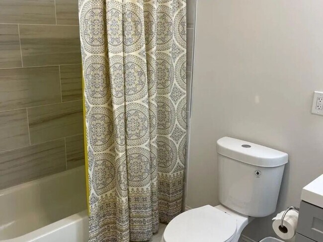 5207 38th Ave in Hyattsville, MD - Building Photo - Building Photo