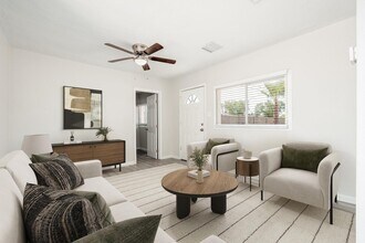 744 W Coolidge St in Phoenix, AZ - Building Photo - Building Photo