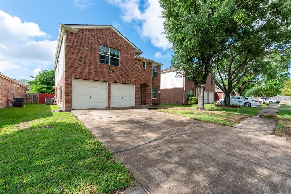 14923 Sugar Cup Ct in Sugar Land, TX - Foto de edificio