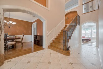 11826 Legend Manor Dr in Houston, TX - Building Photo - Building Photo
