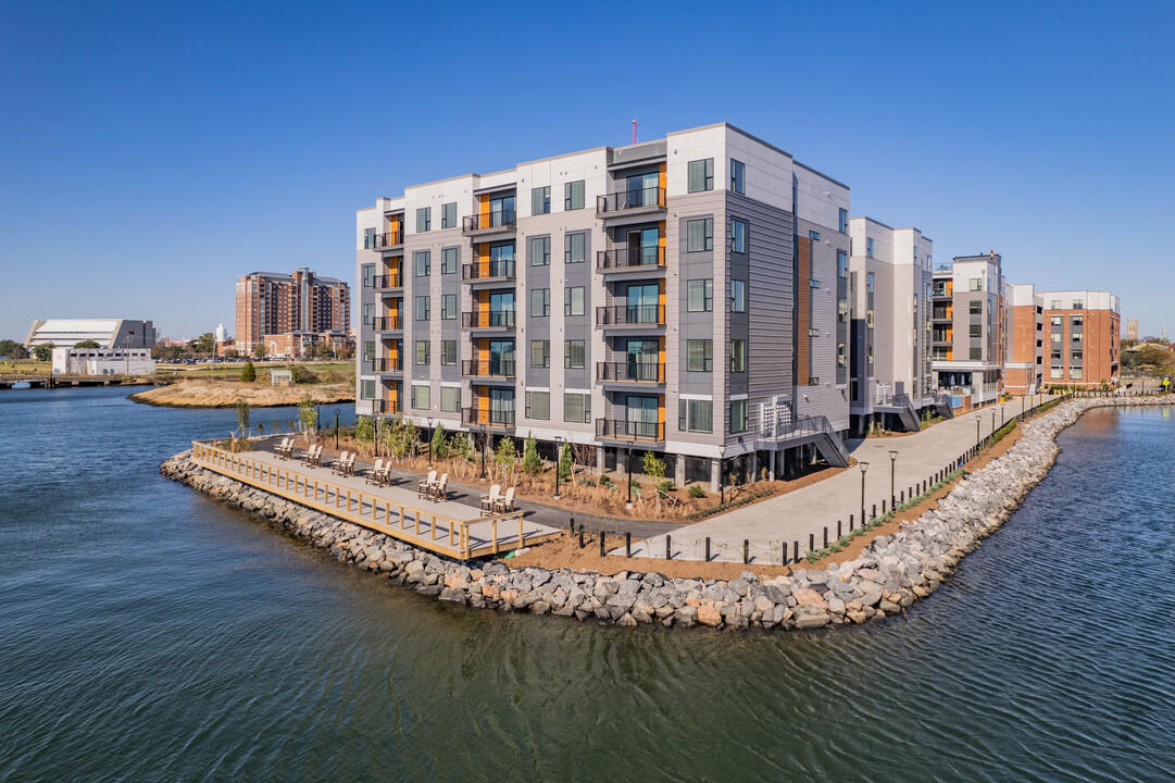 The Lofts at Front Street in Norfolk, VA - Building Photo