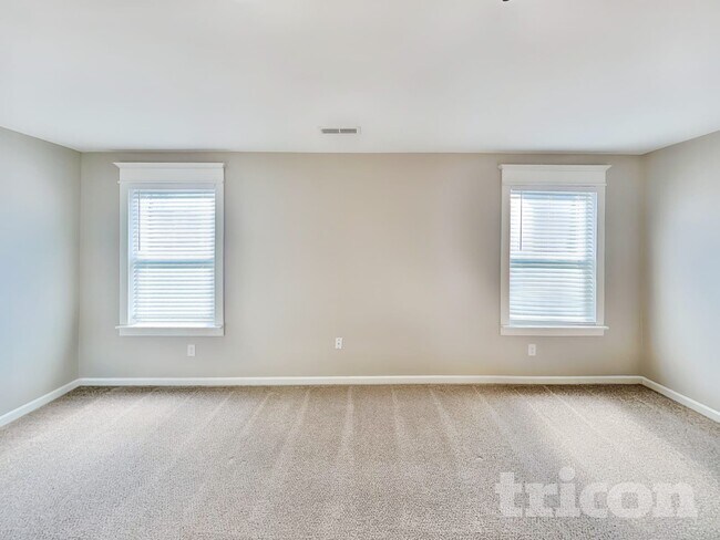 10040 Portaferry Dr in Charlotte, NC - Building Photo - Building Photo