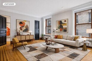 527 W 110th St in New York, NY - Building Photo