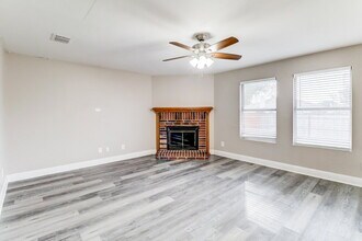 1477 Hickory Creek Ln in Rockwall, TX - Building Photo - Building Photo