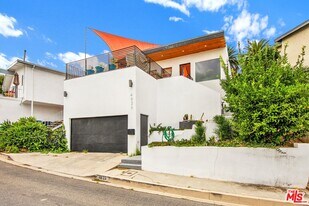 4839 Seldner Ave in Los Angeles, CA - Building Photo