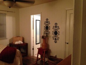 1917 Castle Gate Cir in San Marcos, TX - Building Photo - Building Photo